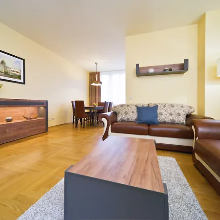 Youth - Ku'damm Appartement