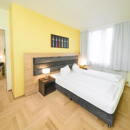 Amc Bundesallee * Berlín