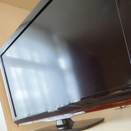 Youth - Ku'damm * Berlin