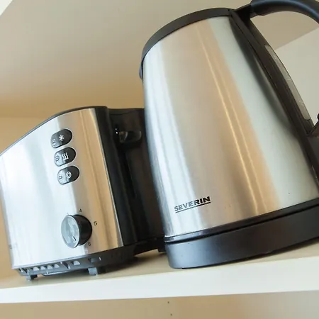 Youth - Ku'damm Apartment *