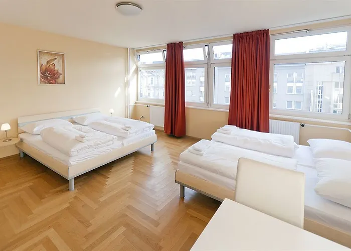 Youth - Ku'damm 베를린