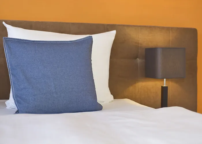 Youth - Ku'damm 아파트 베를린