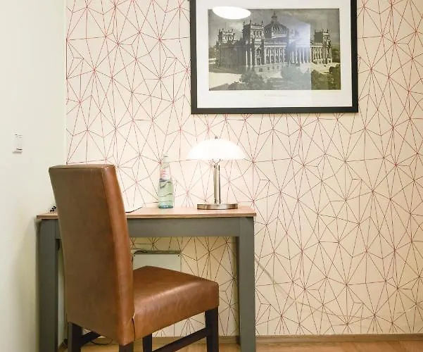 Youth - Ku'damm Apartament