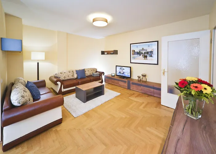 Youth - Ku'damm Apartament