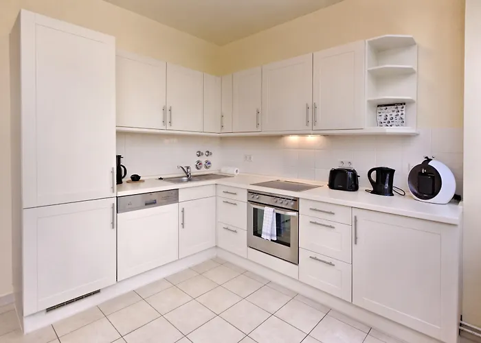 Youth - Ku'damm Apartament