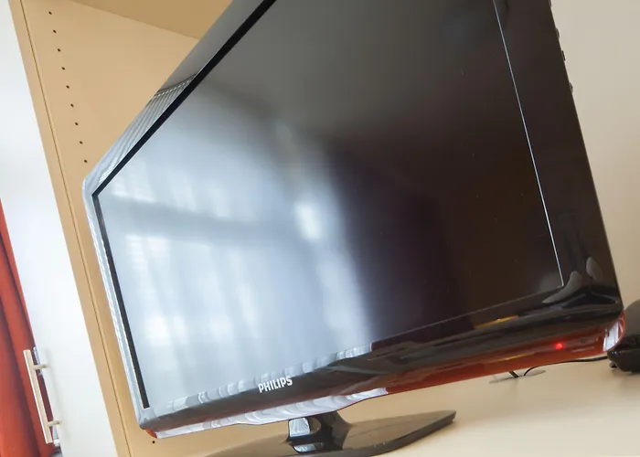 Youth - Ku'damm * Berlin